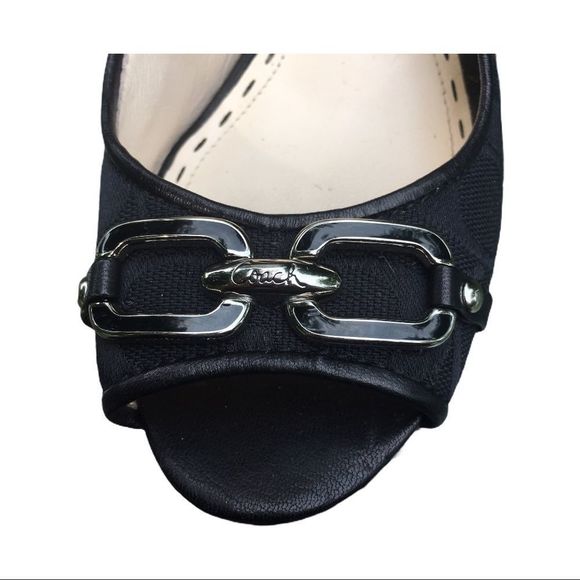 Coach Signature Cynthia Peep Toe Wedge Slingback. - Picture 4 of 10